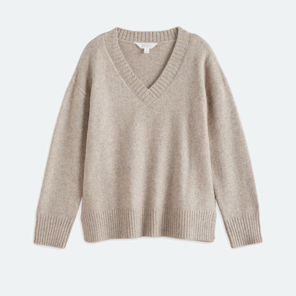 Market & Spruce V-Neck Sweater in Beige